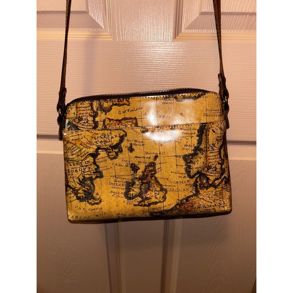 Patricia Nash Kirby East West Leather Crossbody Bag EXCELLENT - Picture 3 of 6
